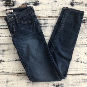 Juniors /women’s Hollister jeans zero long